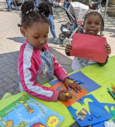 kids at earth day event