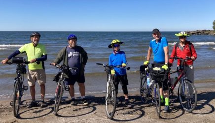 bikers on the Ohio-to-Erie Trail